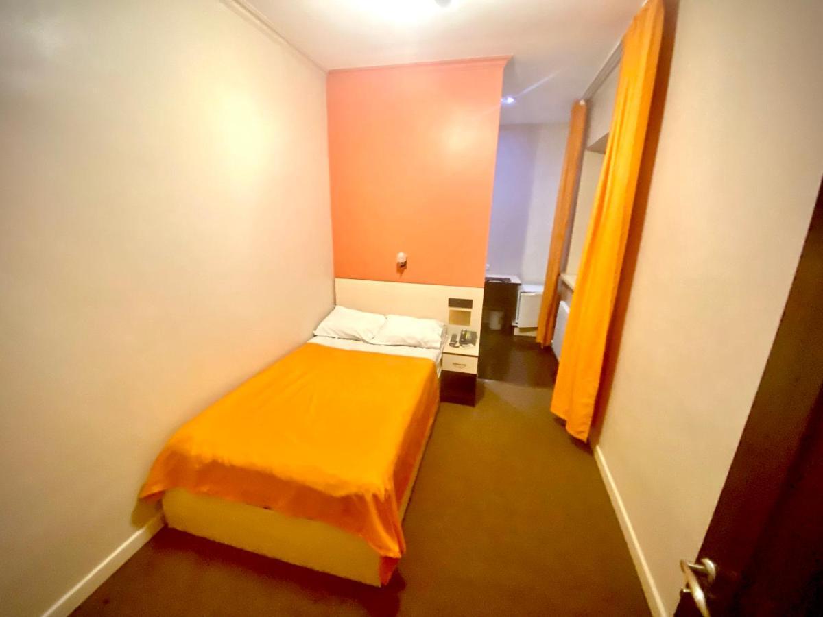 Ulpan Mini Hotel Nur-Sultan  Exterior photo