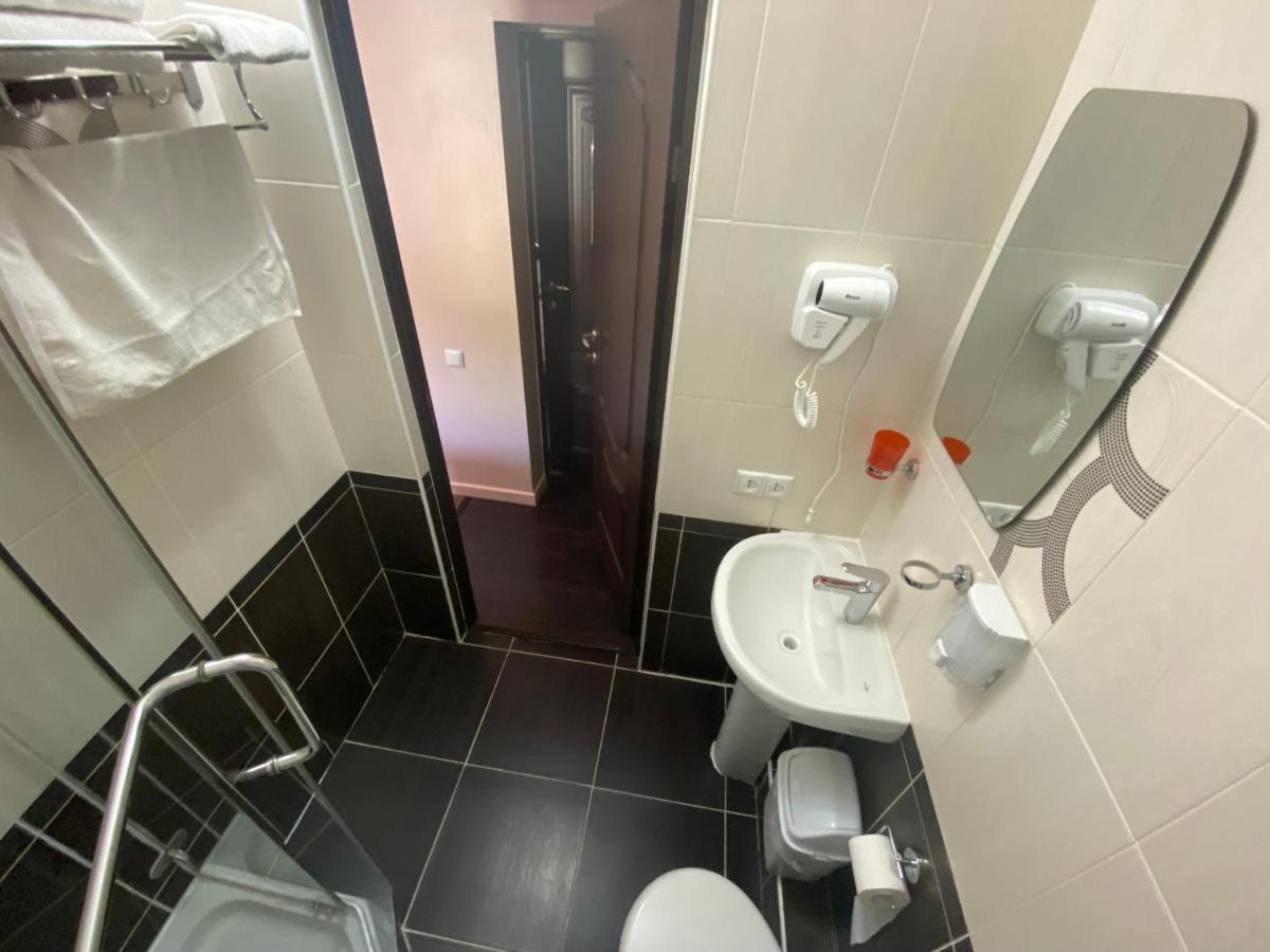 Ulpan Mini Hotel Nur-Sultan  Exterior photo